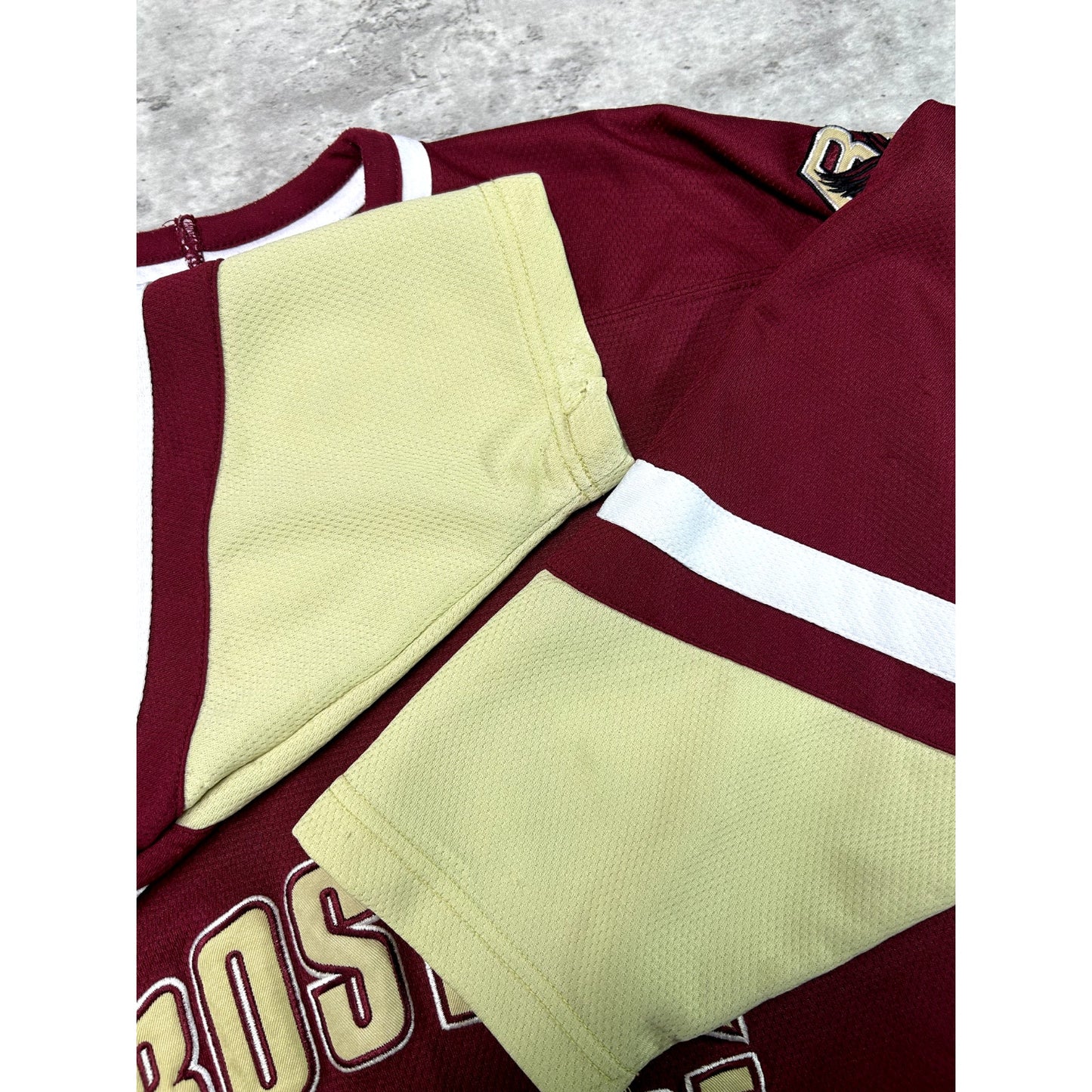 Vintage Boston College NCAA Nike Team Hockey Jersey Size YOUTH Large