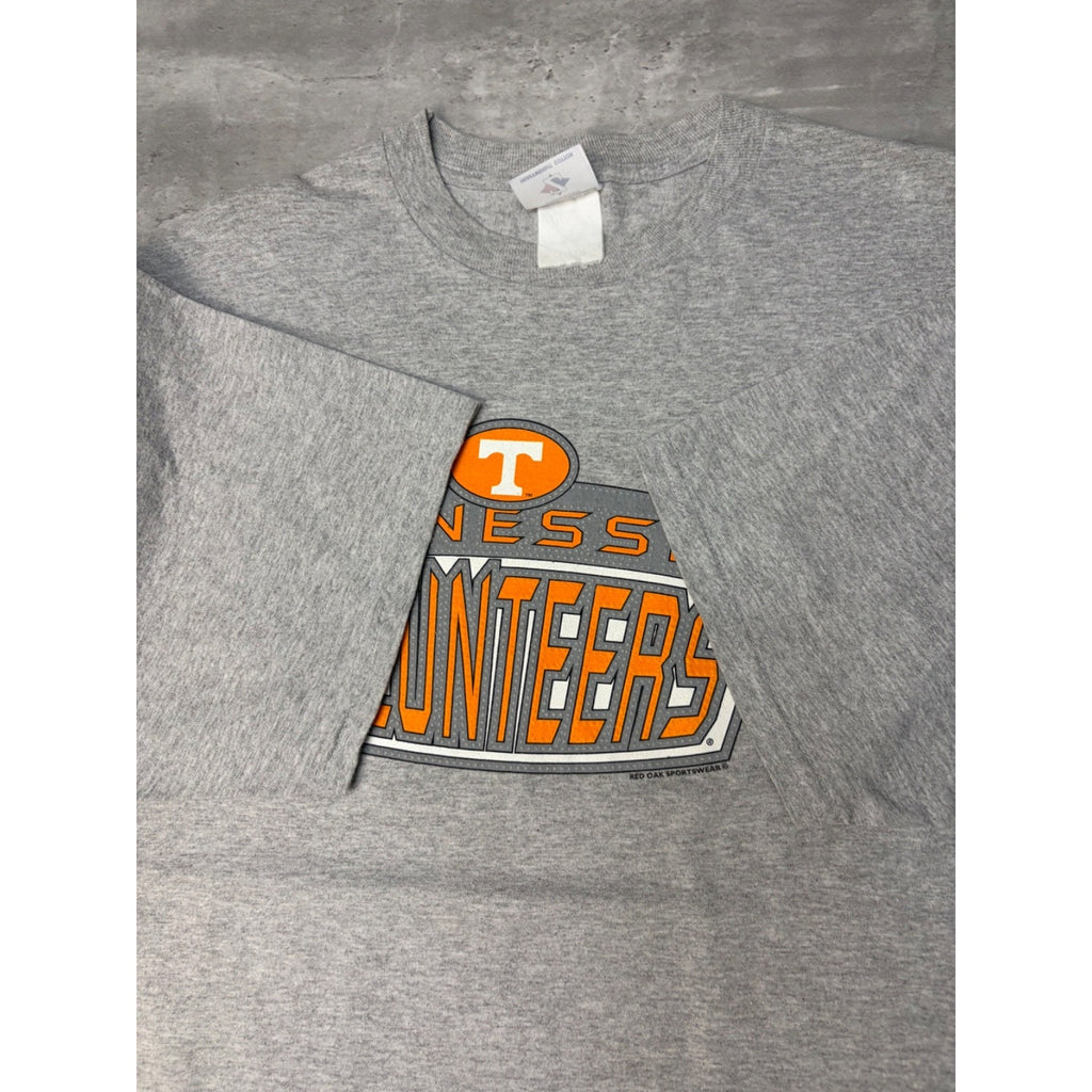 Vintage 90s Tennessee Volunteers NCAA Collegiate Spellout T-Shirt Size XL