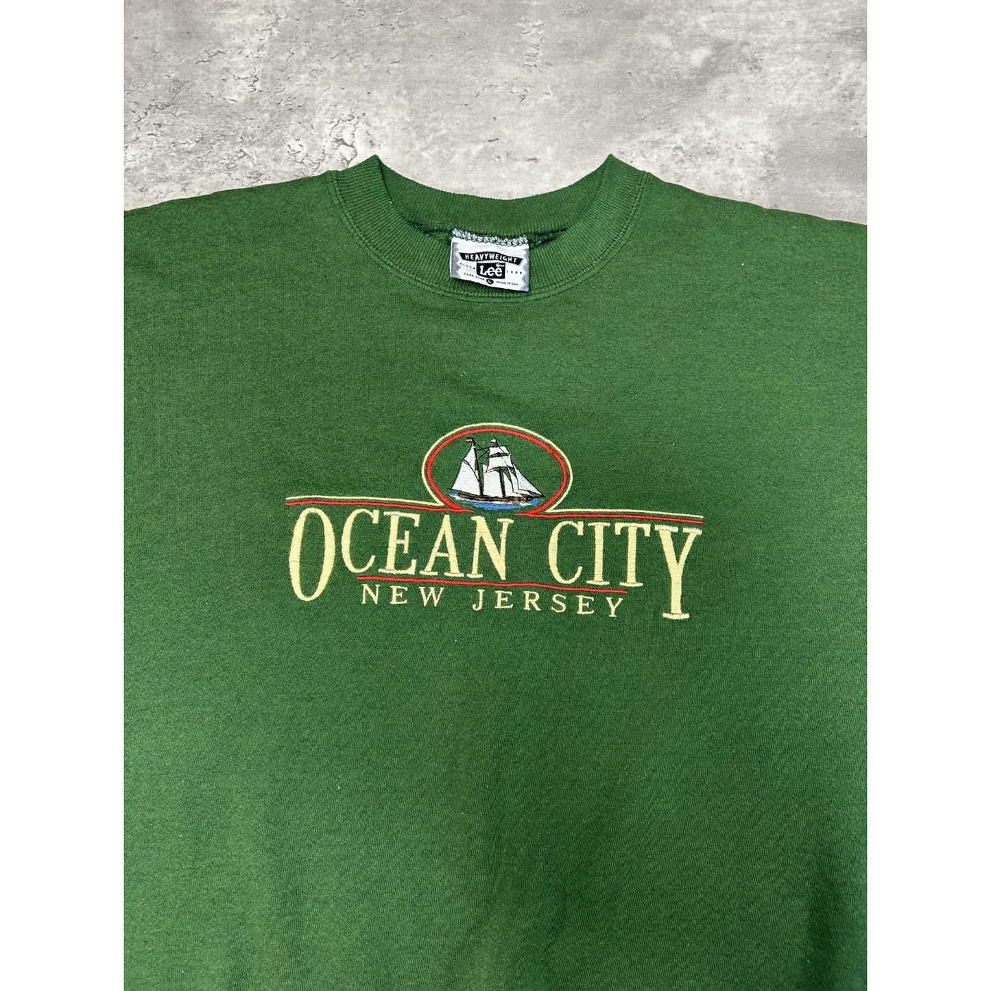 Vintage 90s Ocean City Embroidered Spellout Destination Sweatshirt Size Large