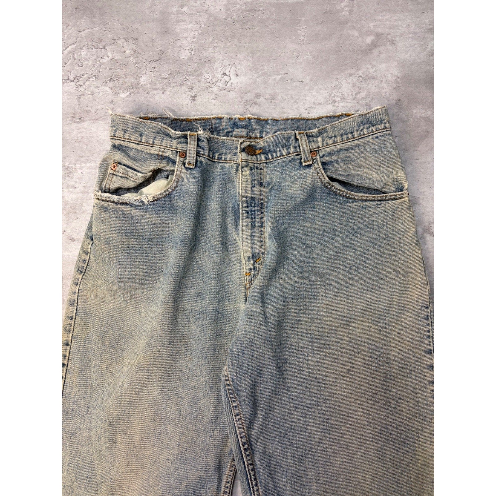 Vintage 90s Levis 560 Red Tab Light Wash Denim Pants Size 35