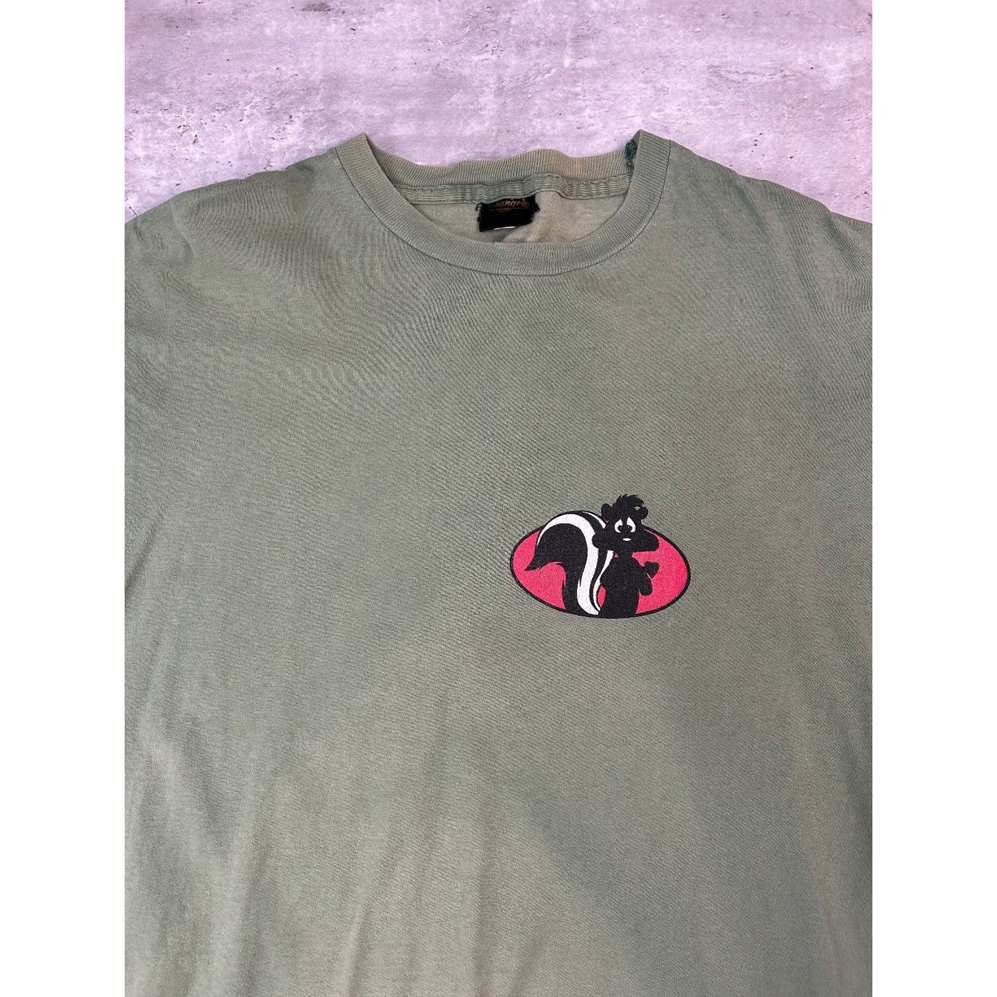 Vintage 1995 Looney Tunes Pepe Le Pew Cartoon Character Graphic T-Shirt Size XL