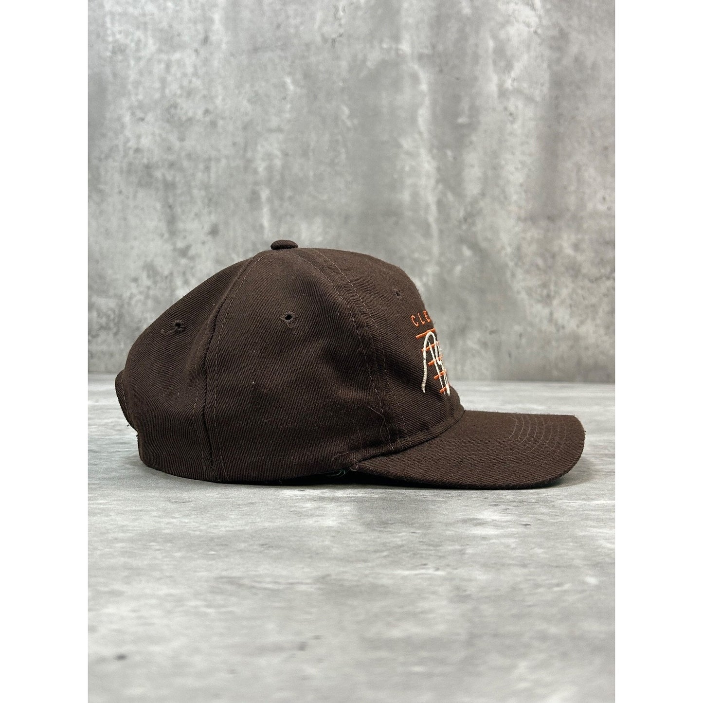 Vintage 90s Cleveland Browns NFL Embroidered Spellout Snapback Hat OSFA