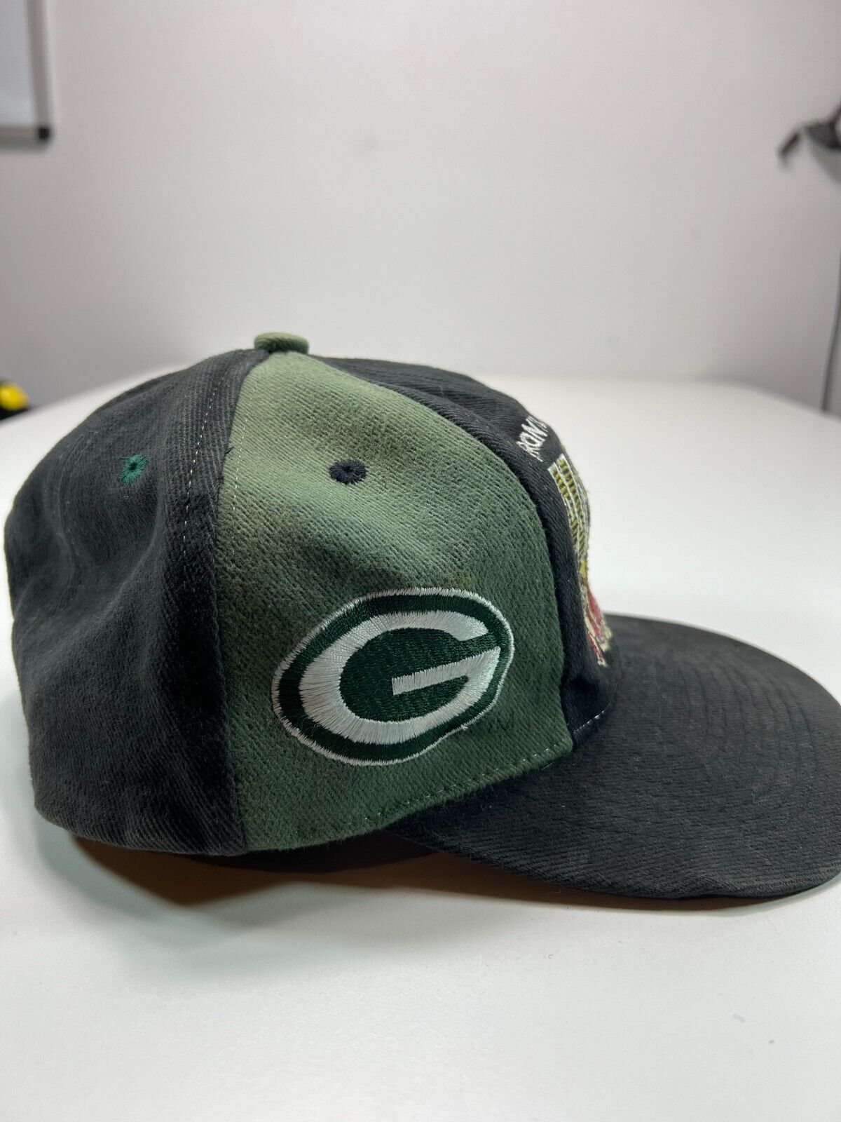 Vtg 1996 Green Bay Packers NFL Looney Tunes Taz Color Block Snapback Hat OSFA