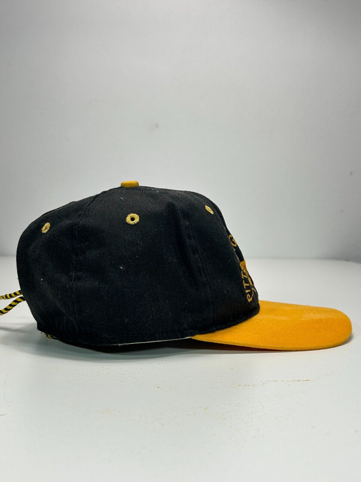 Vintage 90s Pittsburgh Steelers NFL Embroidered Spell Out Logo Fitted Hat OSFA