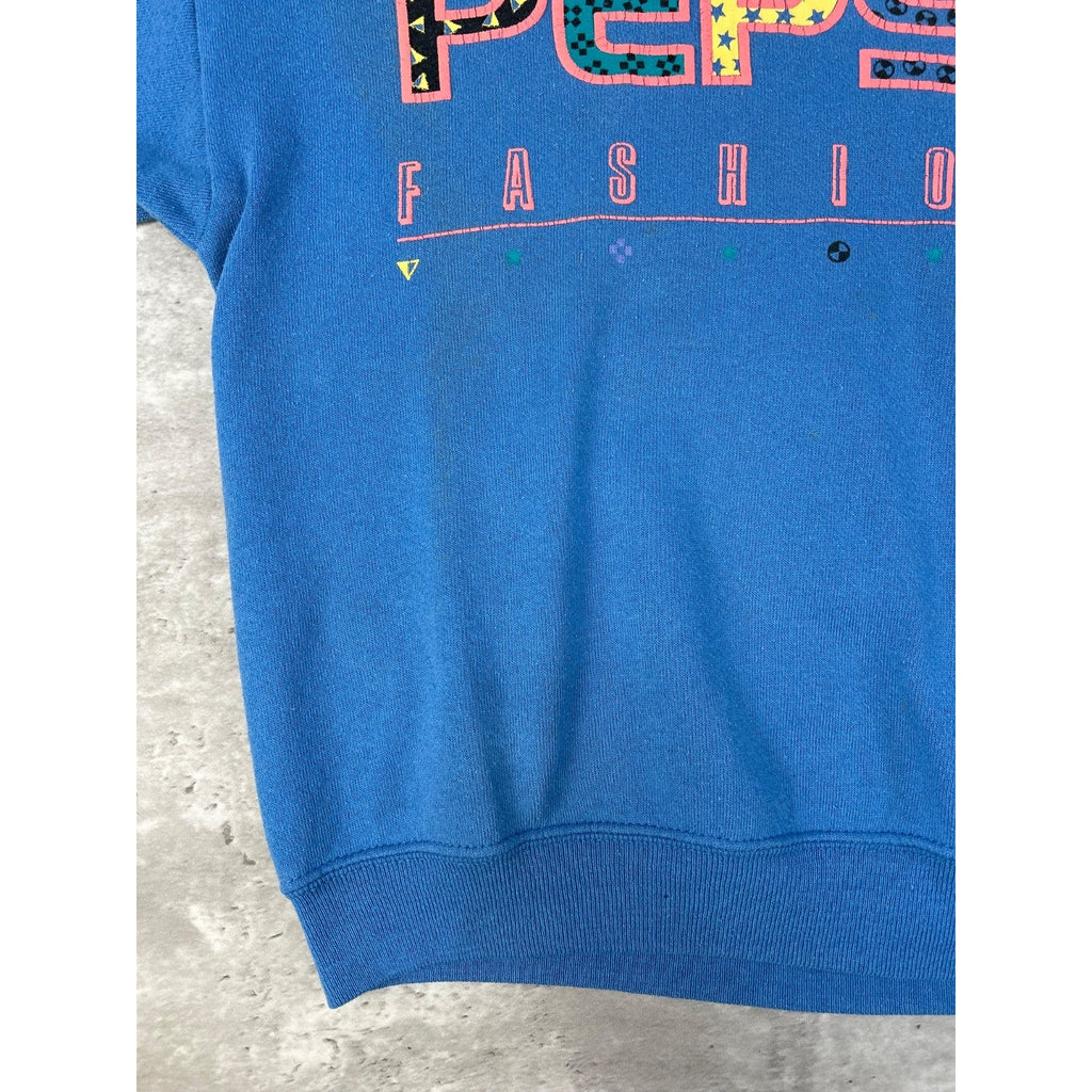 Vintage 90s Pepsi Fashion Soda Promo Spellout Graphic Sweatshirt Size Small
