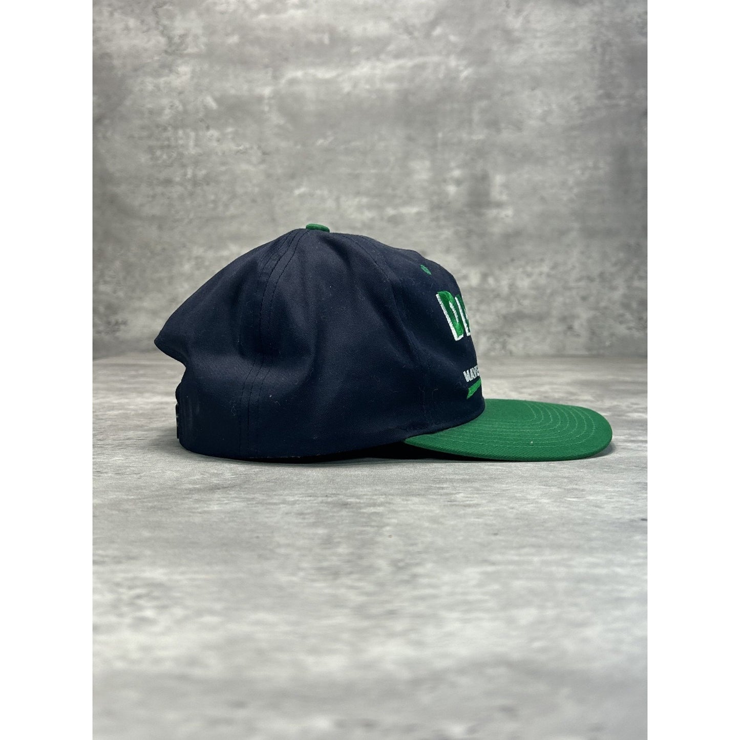 Vintage 90s Dallas Mavericks NBA Embroidered Logo Spellout Snapback Hat OSFA