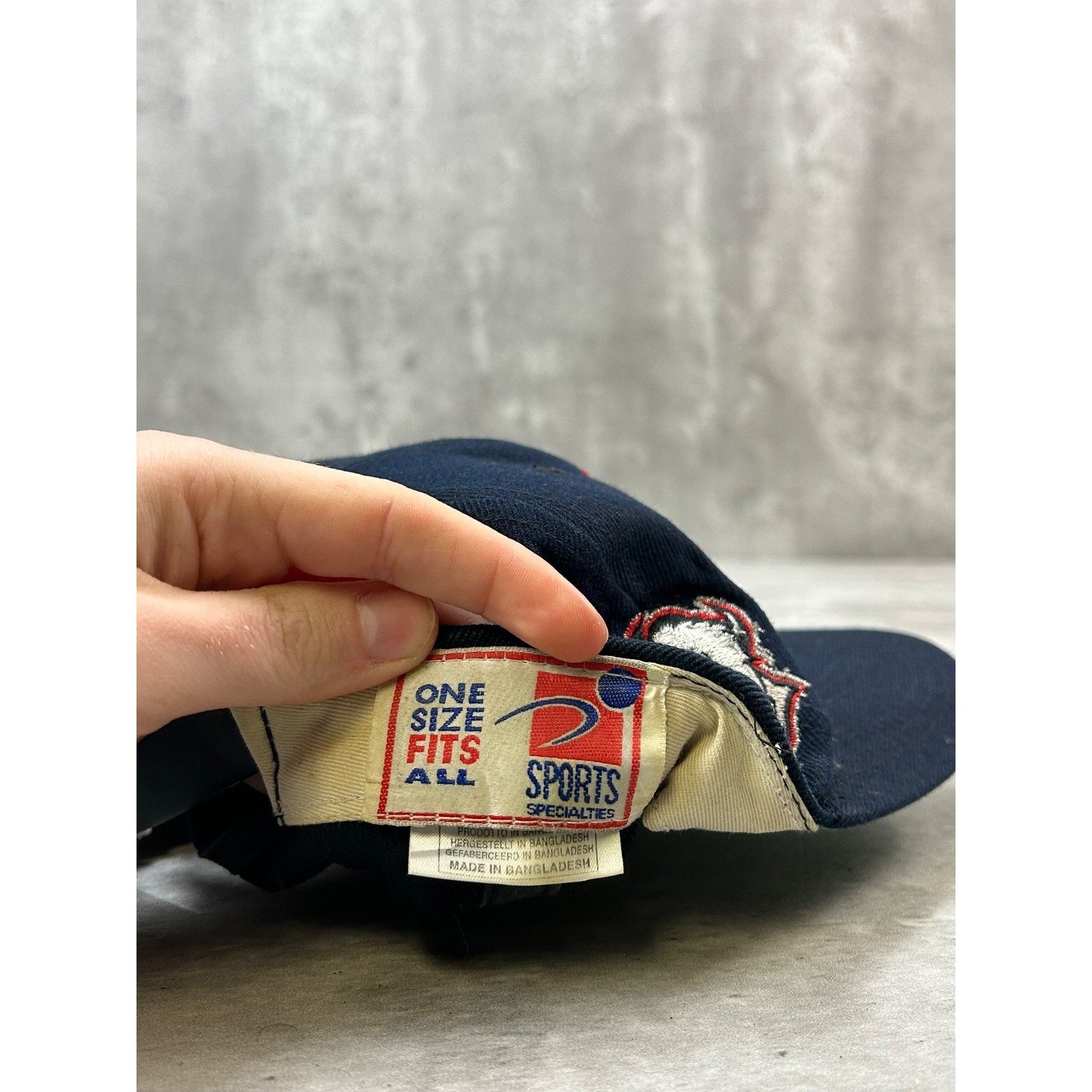 Vintage Buffalo Sabres NHL Sports Specialties Shadow Spellout Snapback Hat OSFA