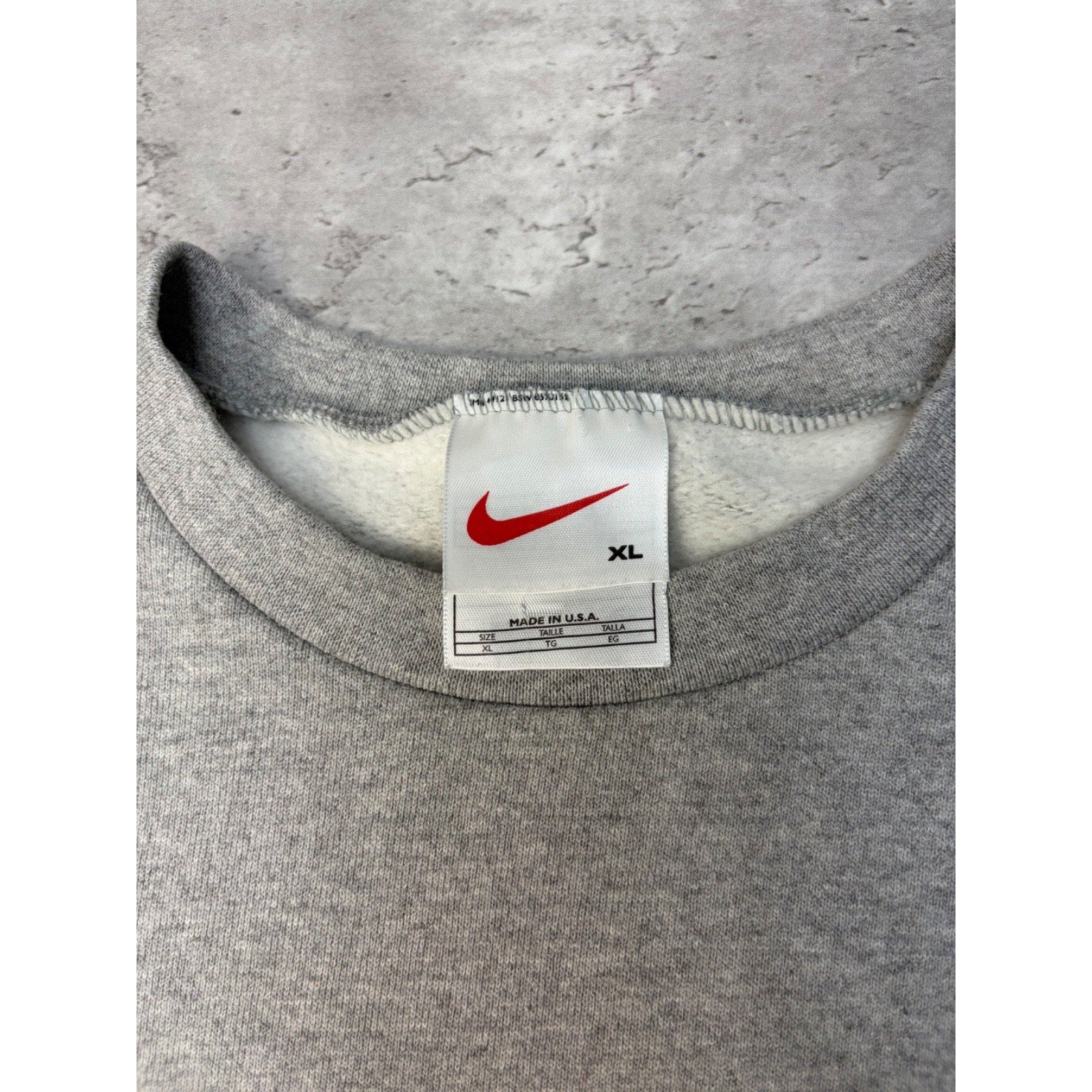 Vintage 90s Nike Embroidered Mini Swoosh Crewneck Sweatshirt Size XL