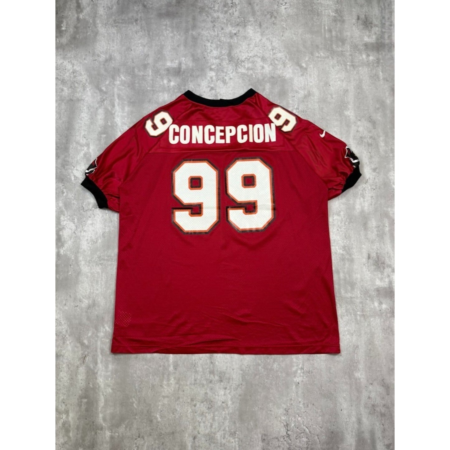 Vintage 90s Tampa Bay Buccaneer #99 NFL Nike Football Jersey Size 2XL