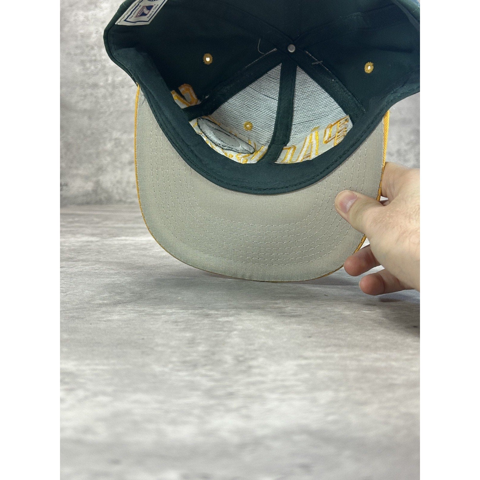 VTG 90s Green Bay Packers NFL Embroidered Spellout Football Snapback Hat OSFA