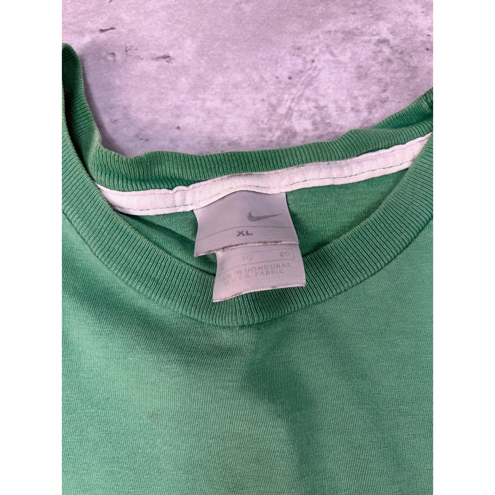 Vintage 2000s Nike Classic Embroidered Swoosh T-Shirt Size XL