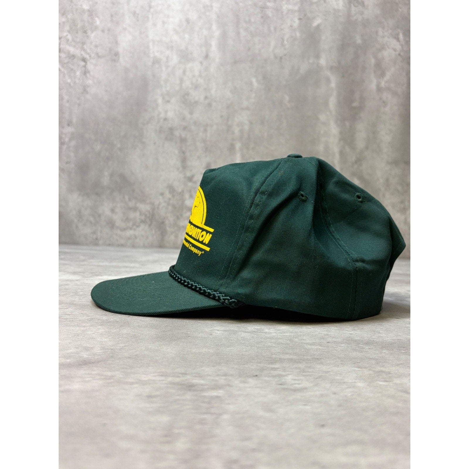 Vintage 90s Alaskan Remediation Polar Bear Nature Graphic Snapback Hat OSFA