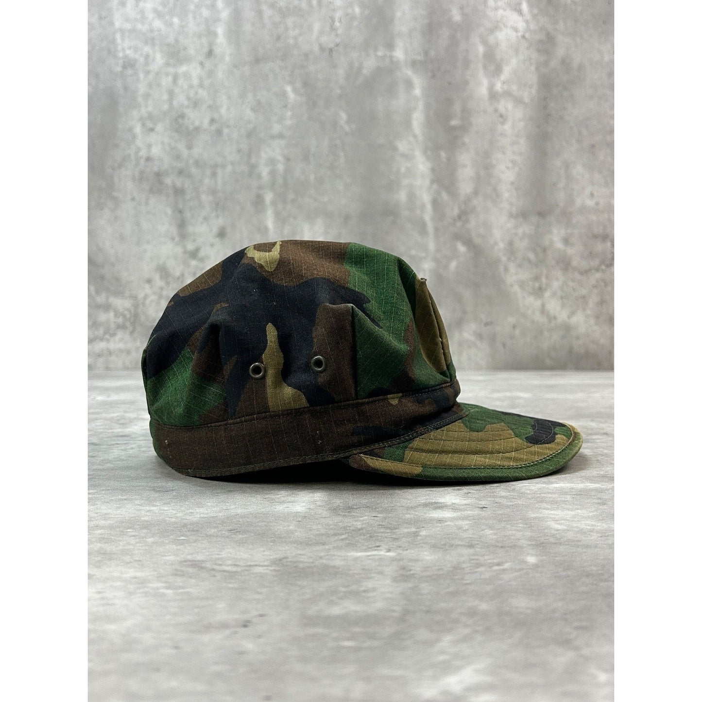 Vintage US Military USMC Graphic Woodland Camo Army Hat