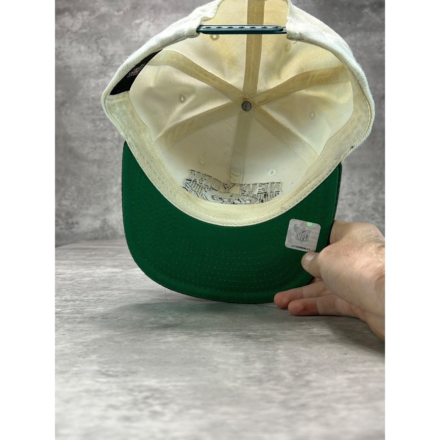 Vintage New York Jets NFL Embroidered Logo Spellout Snapback Hat OSFA