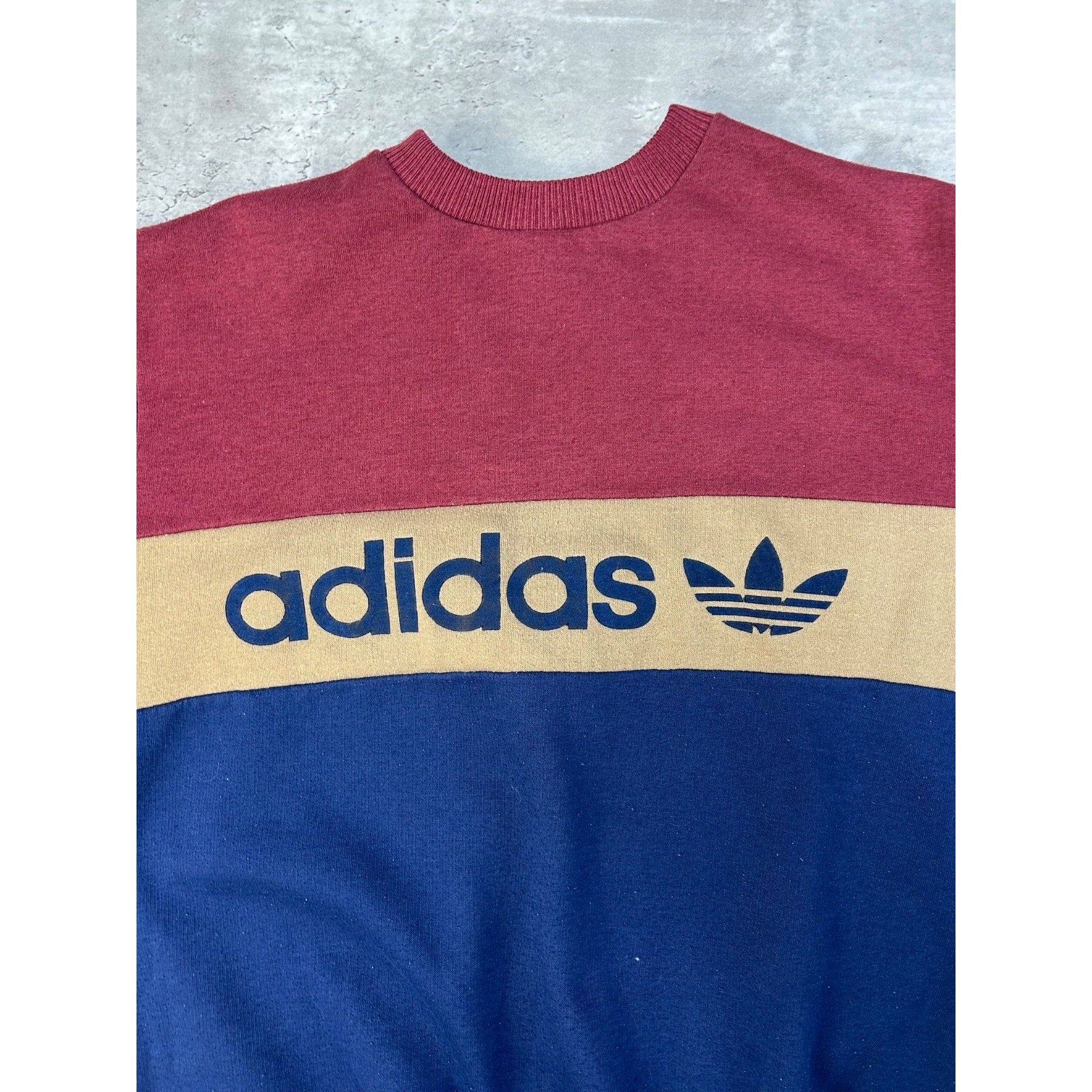 Vintage 80s Womens Adidas Graphic Trefoil Crewneck Sweatshirt Size Small