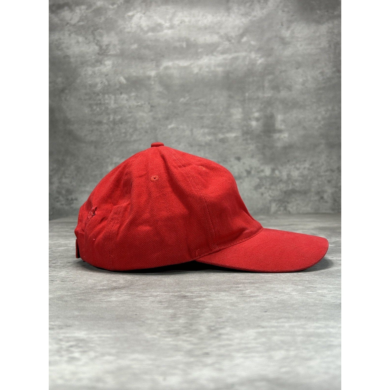 Vintage 2000s Salamon Embroidered Logo Outdoors Strapback Hat OSFA Red