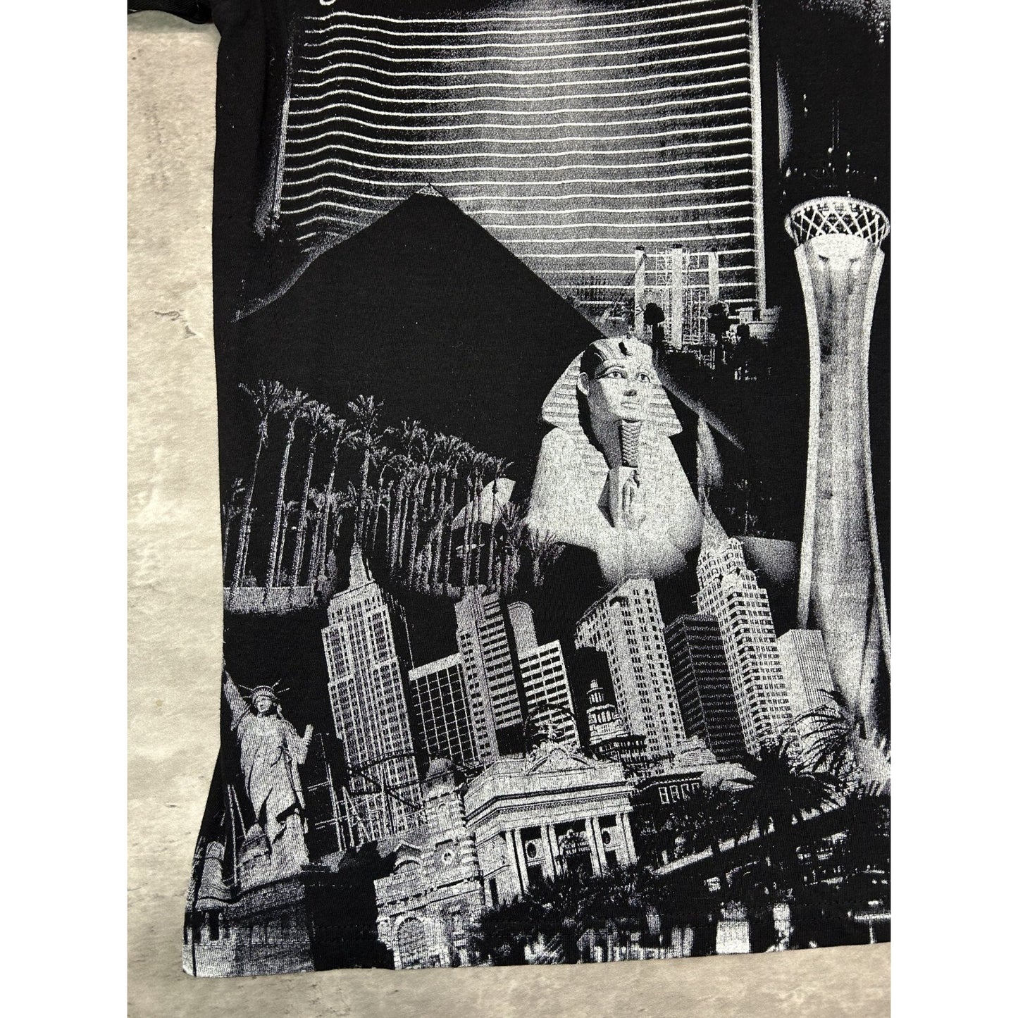 Vintage 90s Las Vegas All Over Print Destination Graphic T-Shirt Size XL