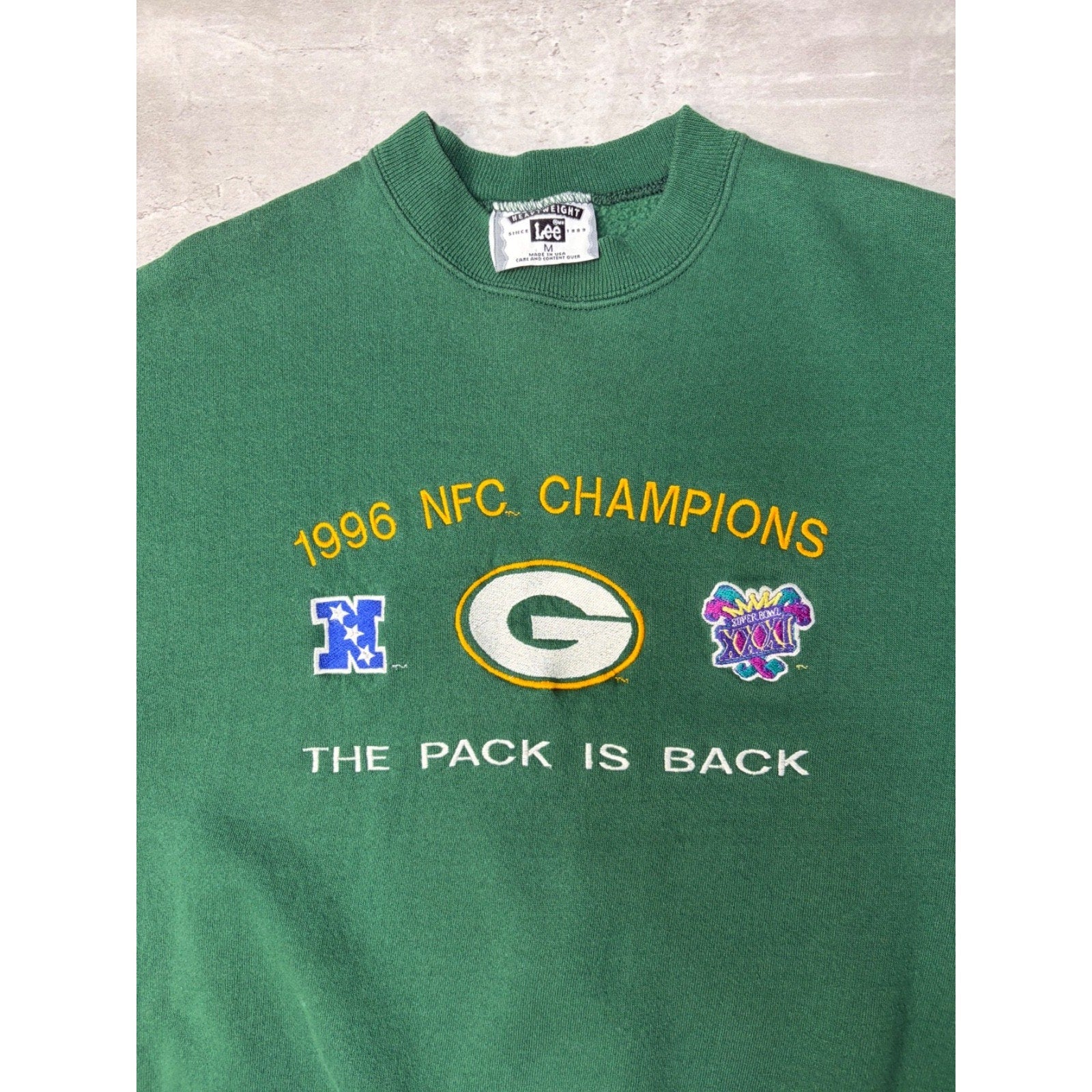 Vintage 1996 Green Bay Packers NFL NFC Champs Embroidered Sweatshirt Size Medium