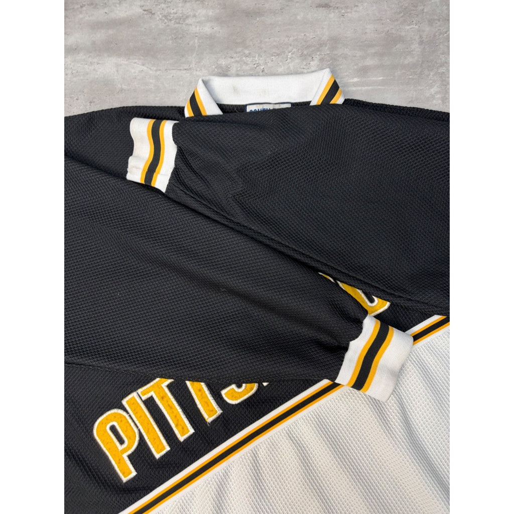 Vintage Southpole Pittsburgh Embroidered Spellout Collared Jersey Size XL