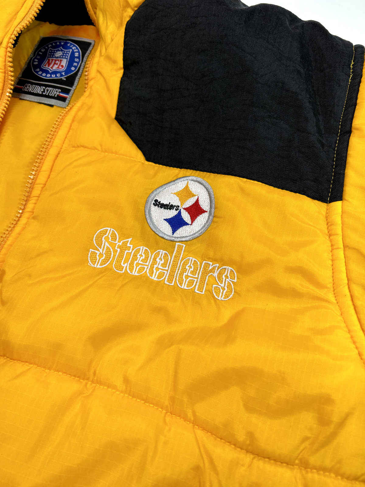 Vintage 90s Pittsburgh Steelers Spellout Embroidered Puffer Jacket Size Small