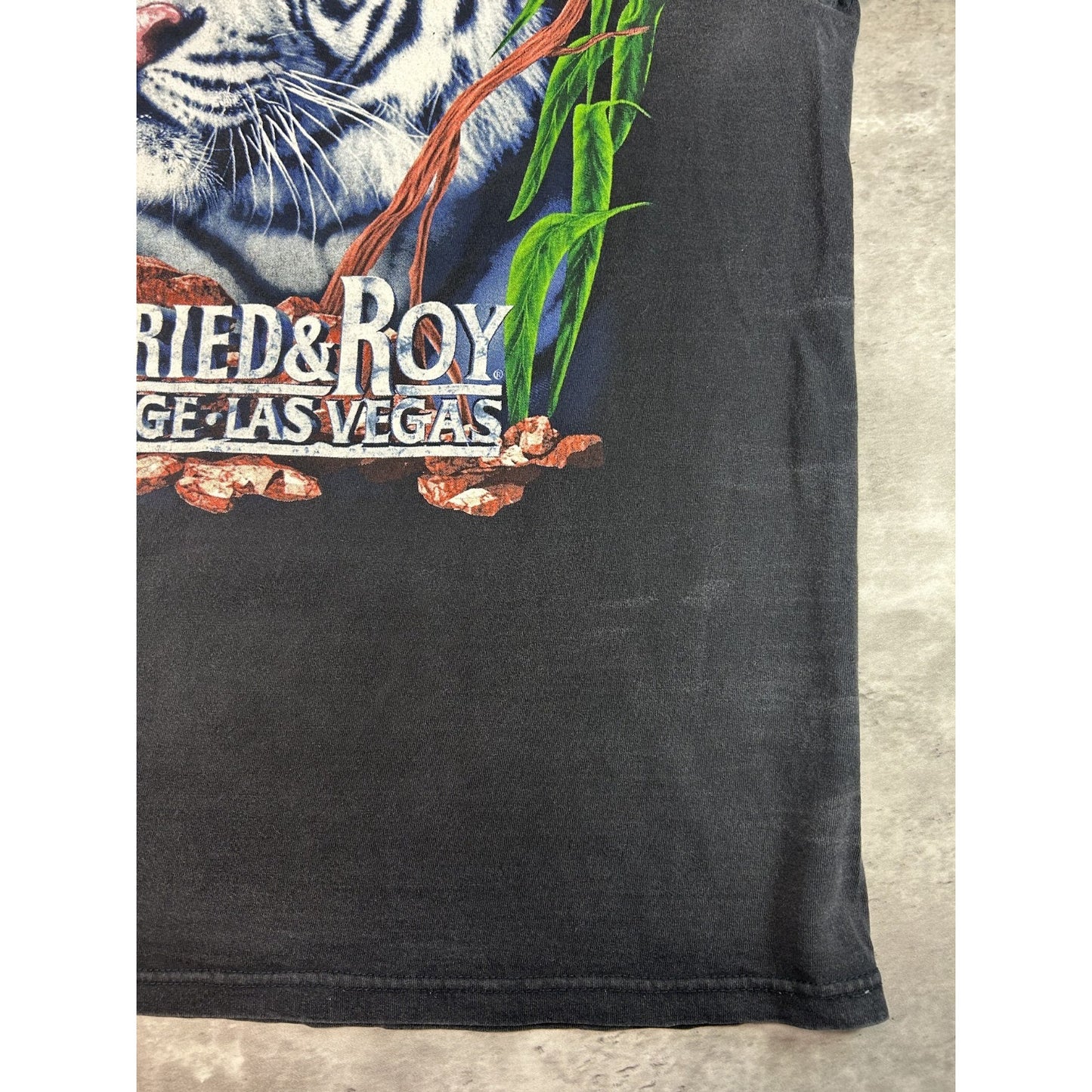 Vintage 90s Siegfried & Roy Tiger Graphic Las Vegas Destination T-Shirt Sz Large