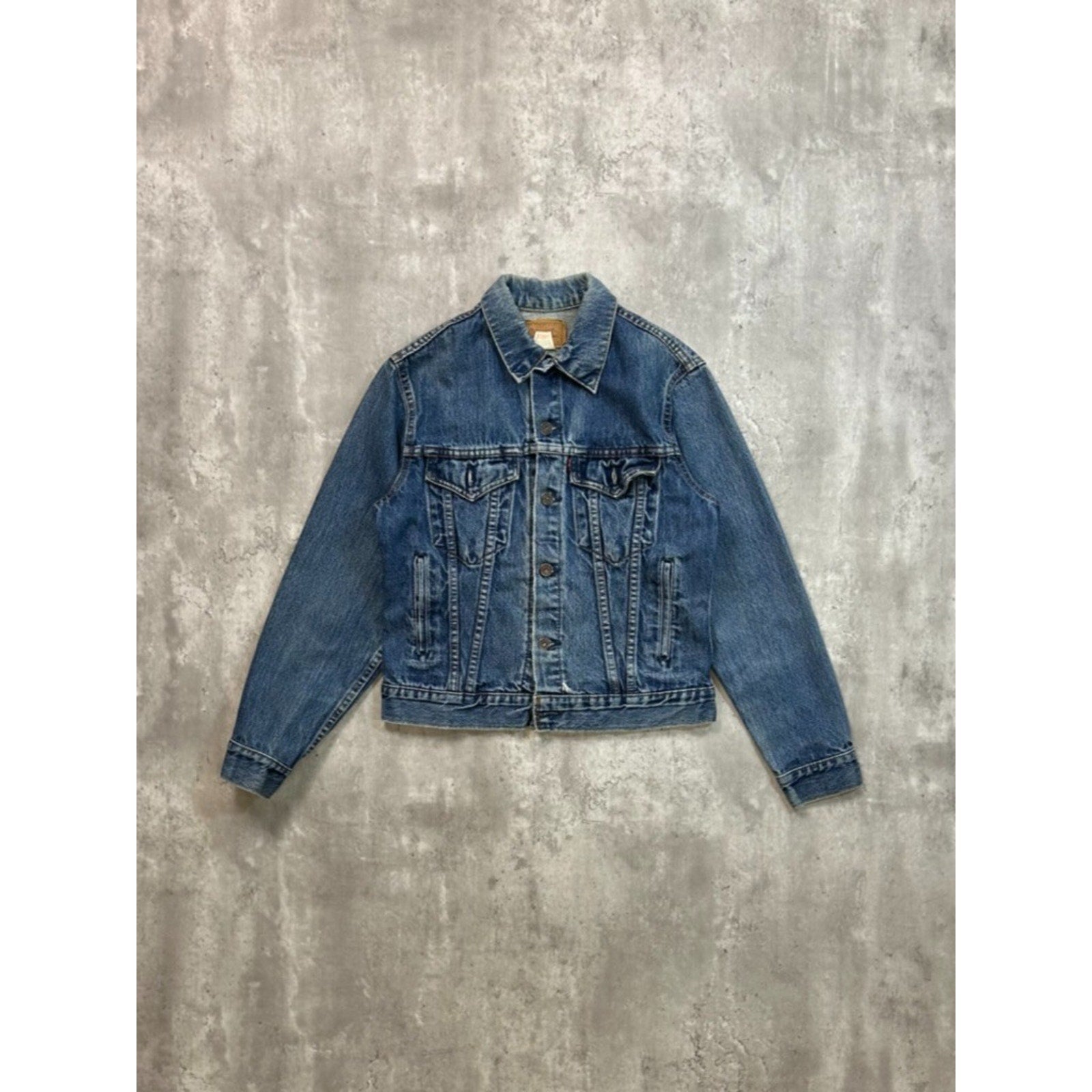 Vintage 80s/90s Levis Red Tab Dark Wash Type 3 Trucker Jacket Size Small