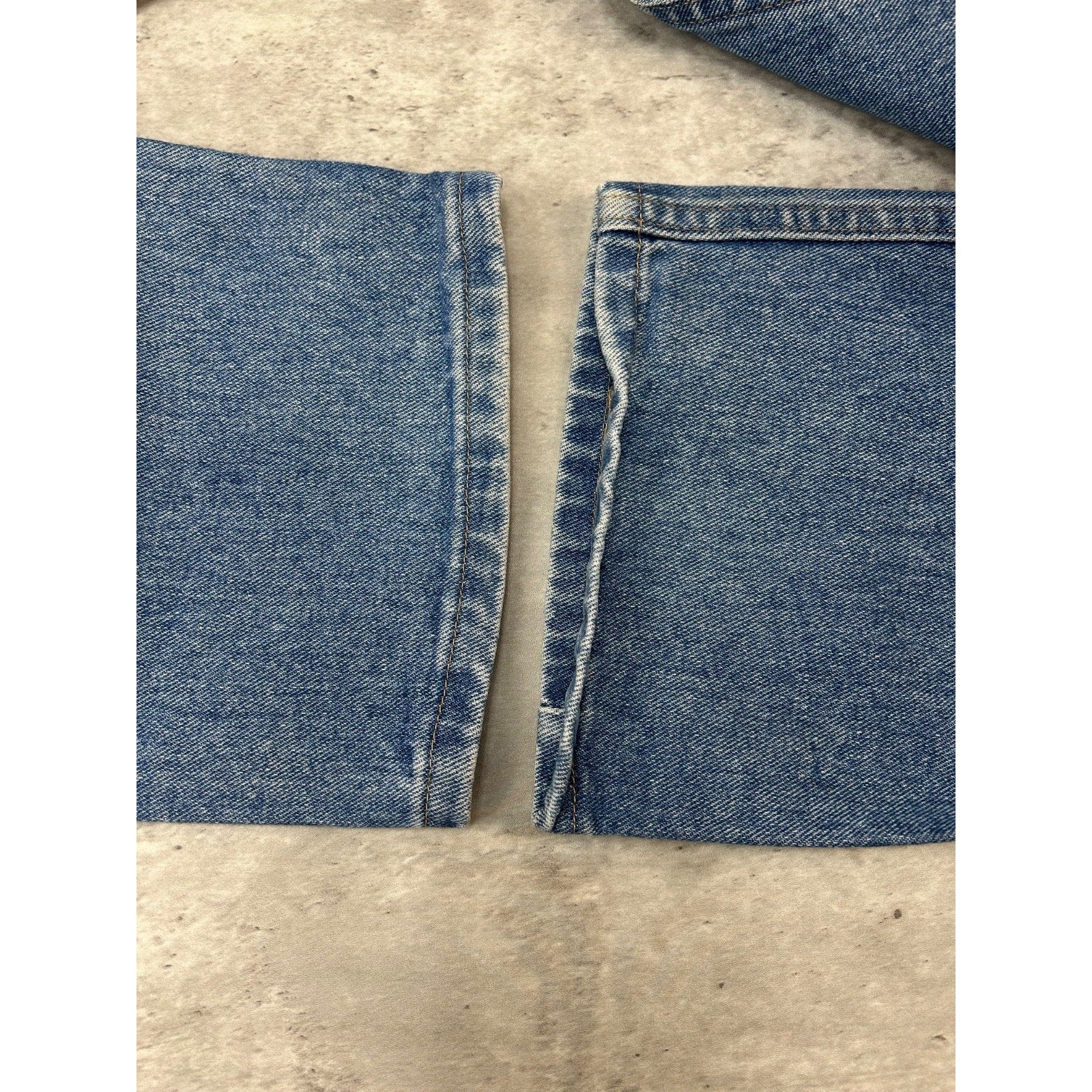 Vintage Wrangler Authentic Jeans Medium Wash Denim Pants Size 37 Blue