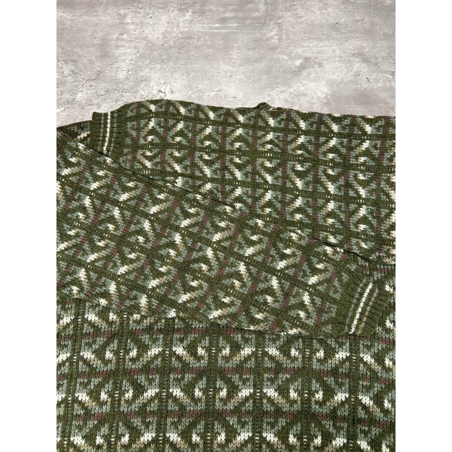 Vintage 90s Scandia Abstract Striped Print Pullover Knit Sweater Size Medium