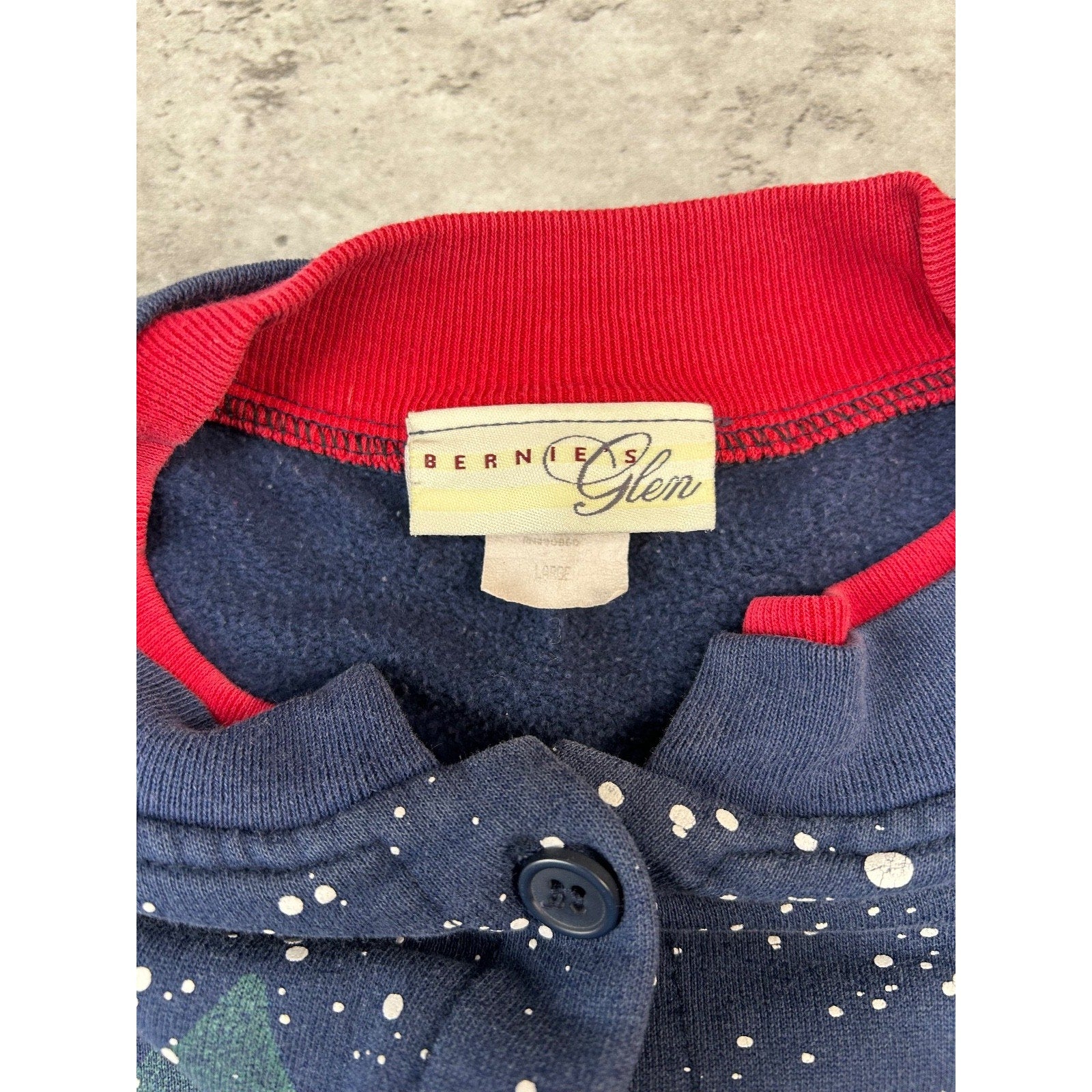 Vintage 90s Cardinal Winter Landscape All Over Print Cardigan Sweatshirt Large