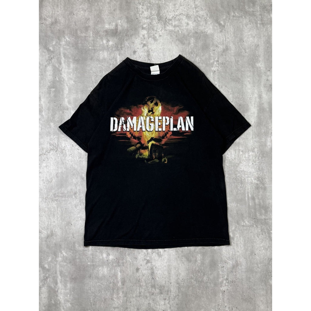Vintage 2004 Damage Plan Heavy Metal Spellout Graphic Band T-Shirt Size Large