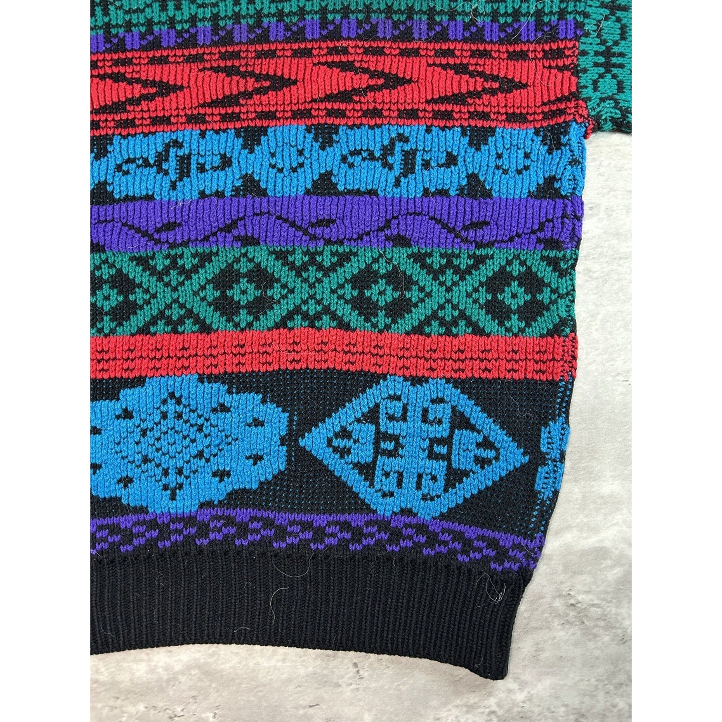 Vintage 80s/90s Bolt Abstract Striped Pullover Knit Sweater Size Large