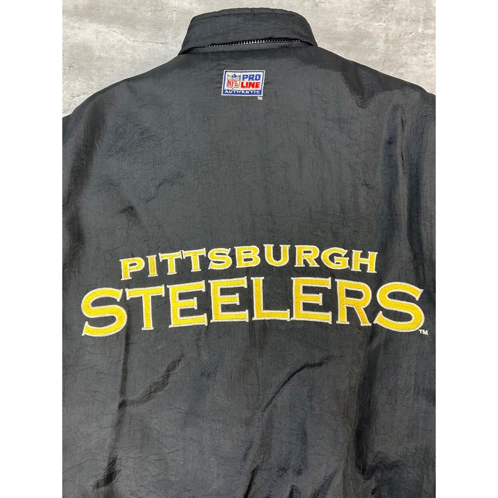 Vintage 90s Pittsburgh Steelers NFL Insulated Full Zip Jacket Size Medium