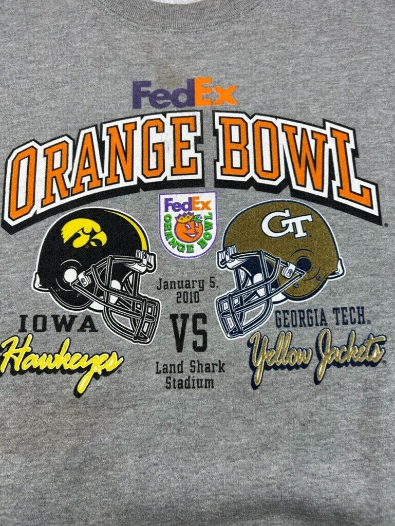 Hawkeyes Vs Yellowjackets NCAA Orange Bowl Helmet Graphic Sweatshirt Size 3XL