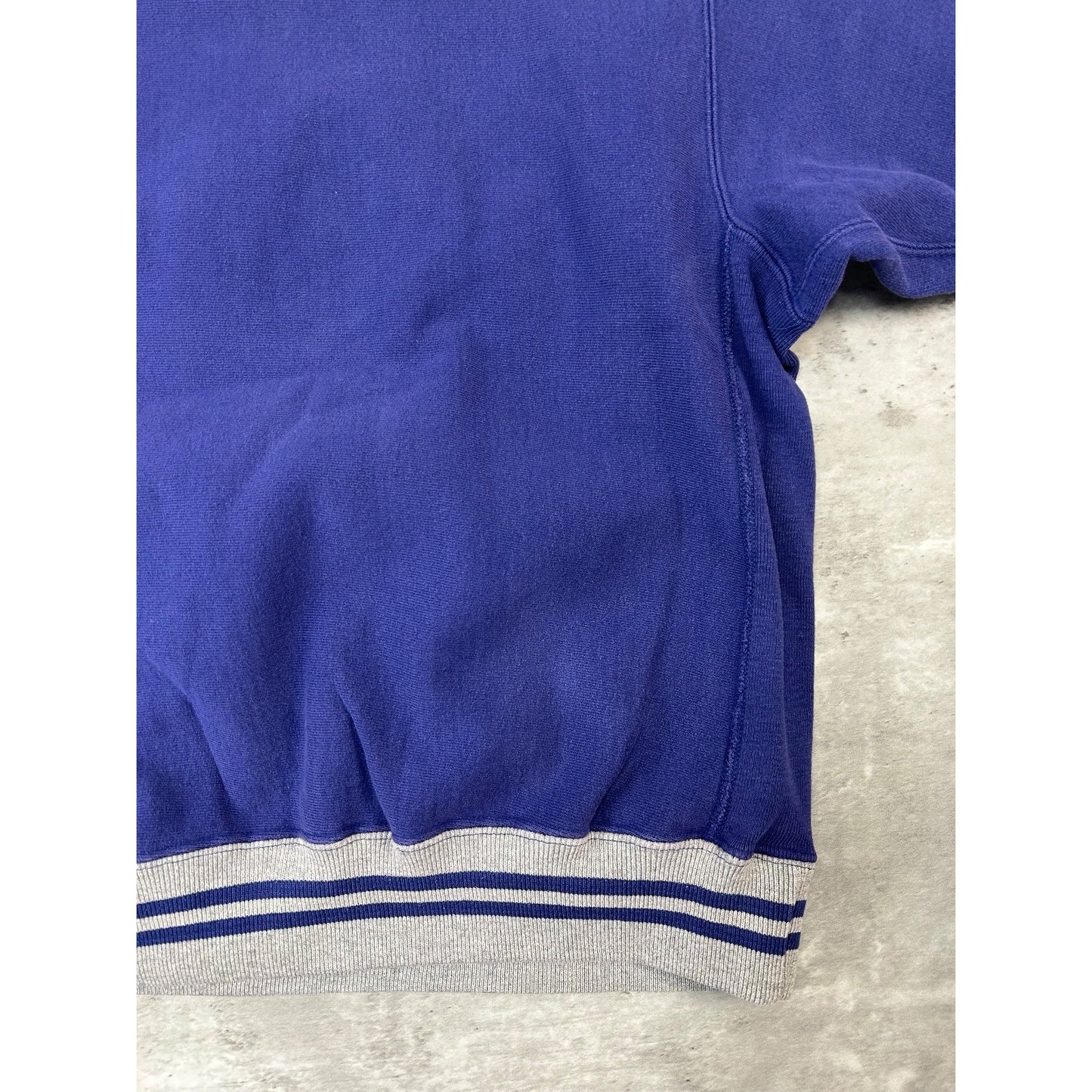 Vintage 90s Champion Embroidered Spellout Reverse Weave Sweatshirt Size Large