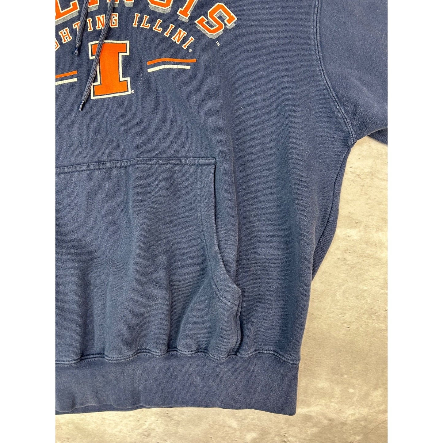 Vintage Illinois Fighting Illinis NCAA Graphic Spellout Hooded Sweatshirt Large
