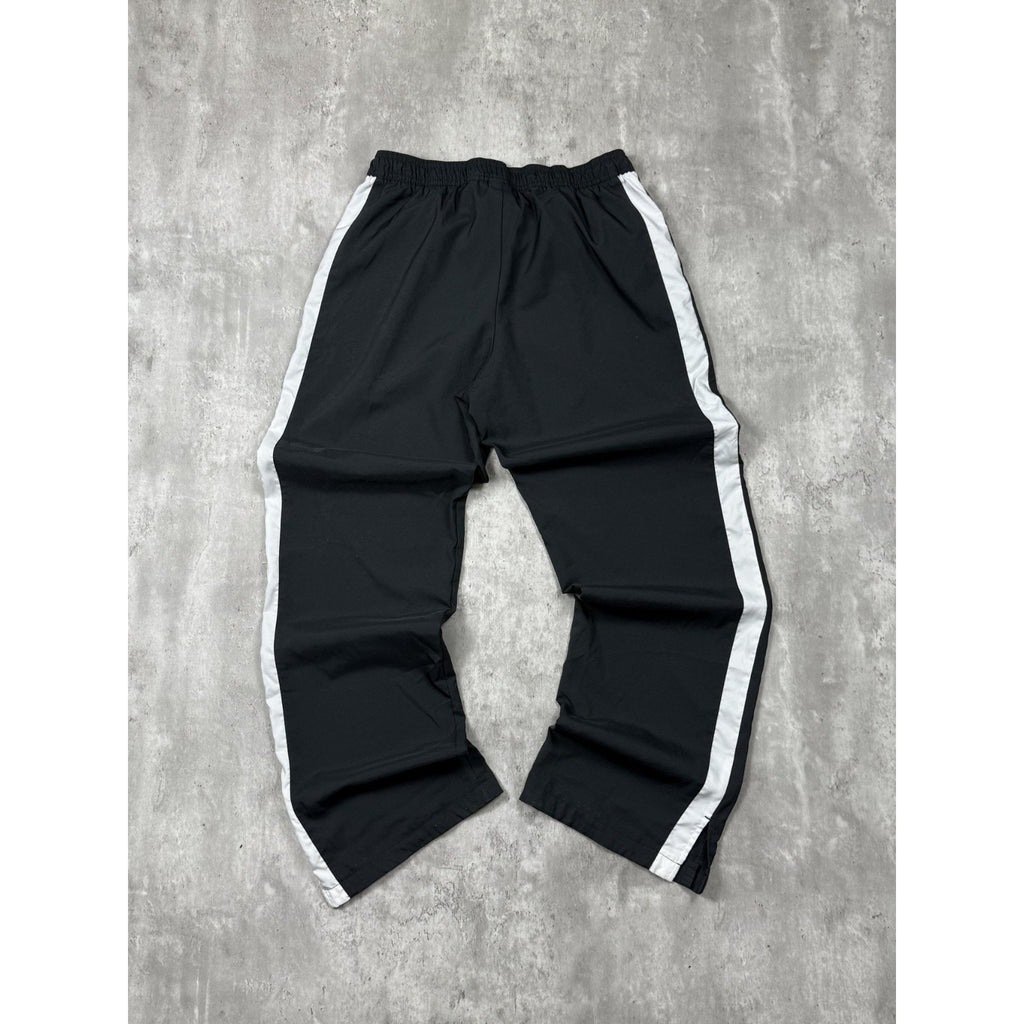 Nike Fit Embroidered Swoosh Spellout Logo Nylon Track Pants Size Medium YOUTH
