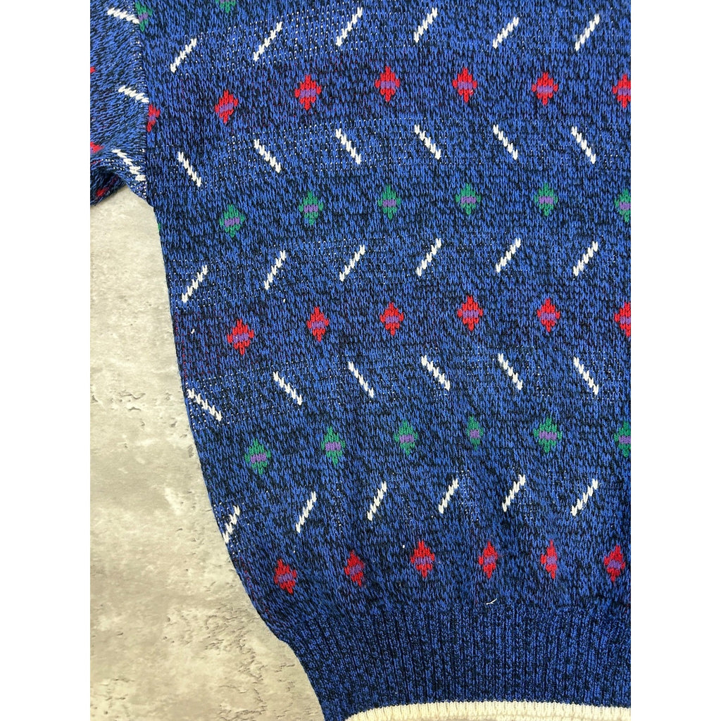 Vintage 90s Van Heusen Abstract Striped Pullover Knit Sweater Size Medium