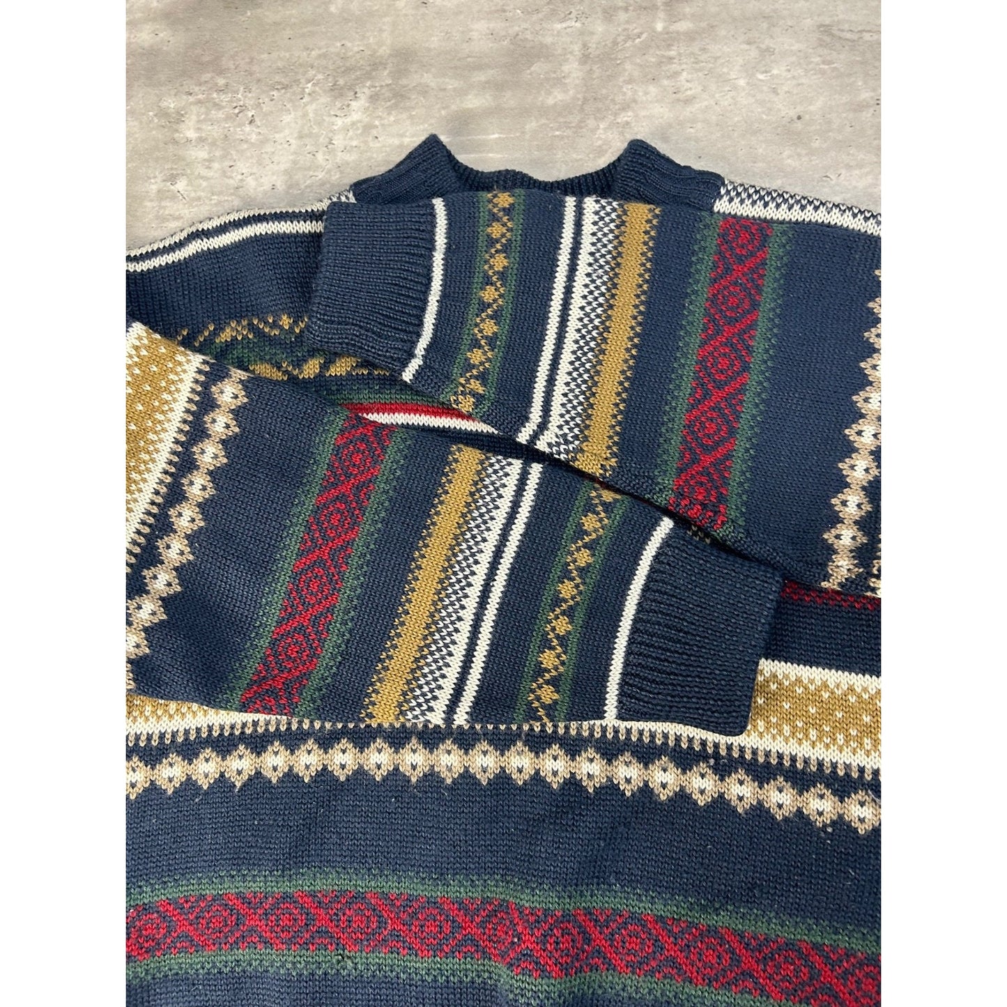 Vintage Abstract Striped Geometric Pullover Ribbed Knit T-Shirt Size Small