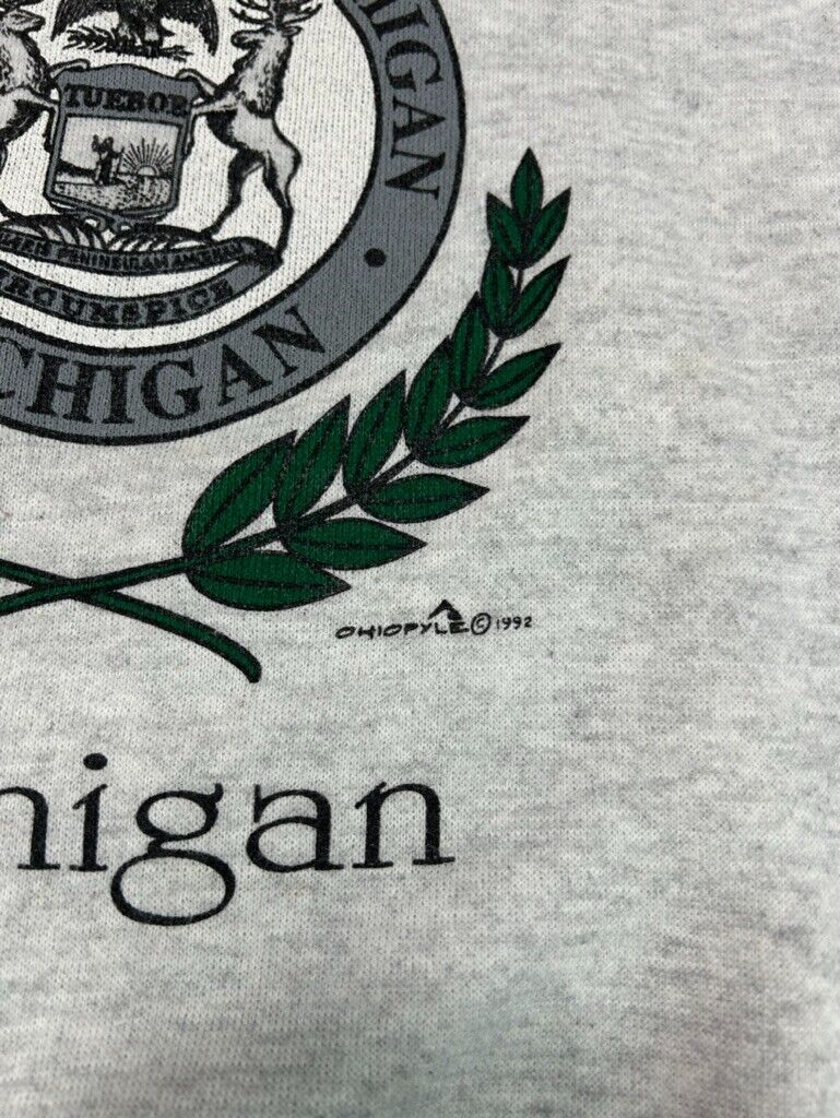 Vintage 1992 Hart Michigan Crest Graphic Spellout Crewneck Sweatshirt Size Large