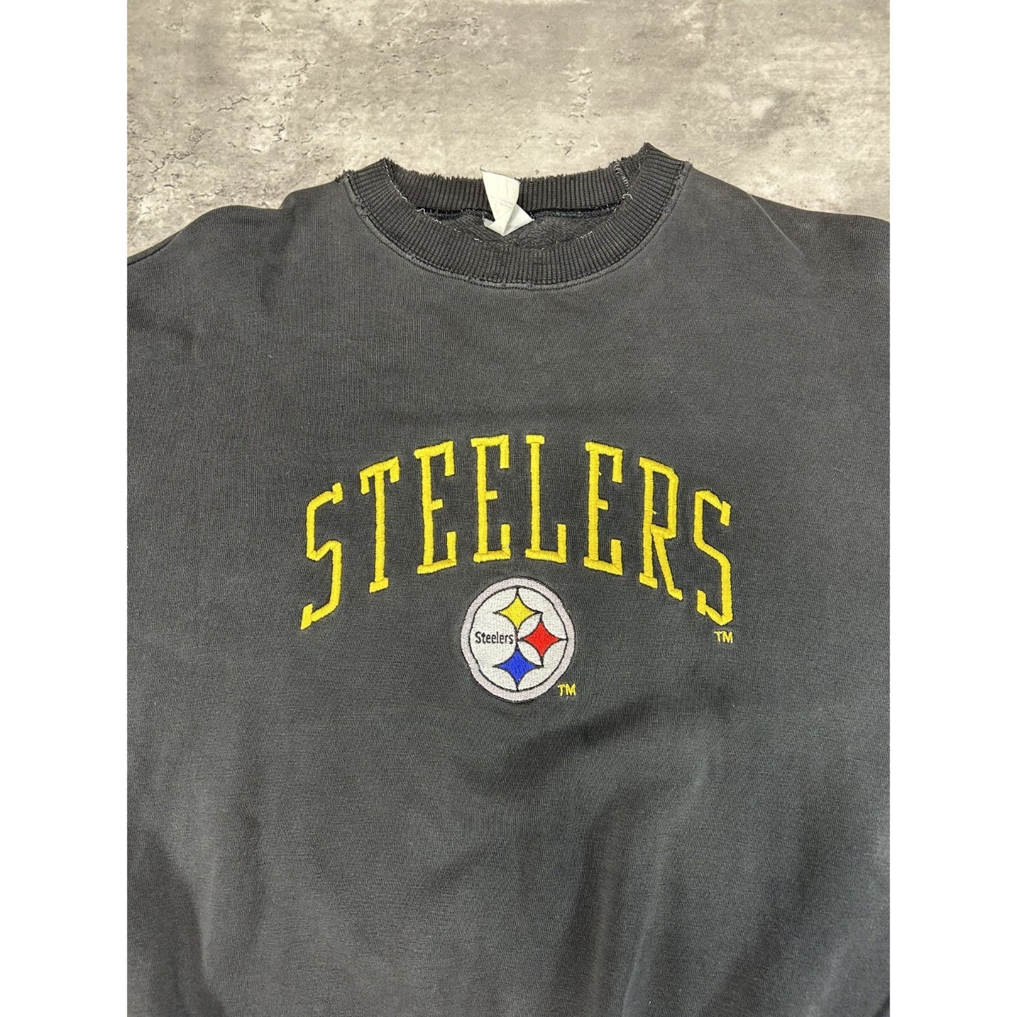 Vintage 90s Pittsburgh Steelers NFL Embroidered Spellout Sweatshirt Size 2XL