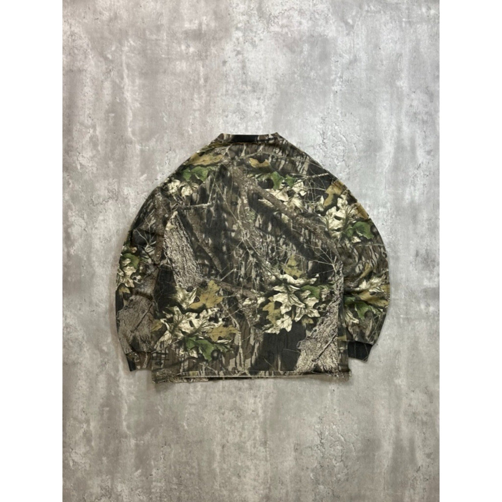 Vintage Mossy Oak Tree Camo Hunting Long Sleeve T-Shirt Size Large