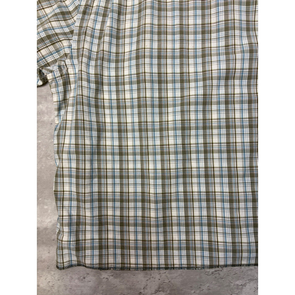 Vintage Nautica Single Pocket Plaid Cropped Button Up Shirt Size XL
