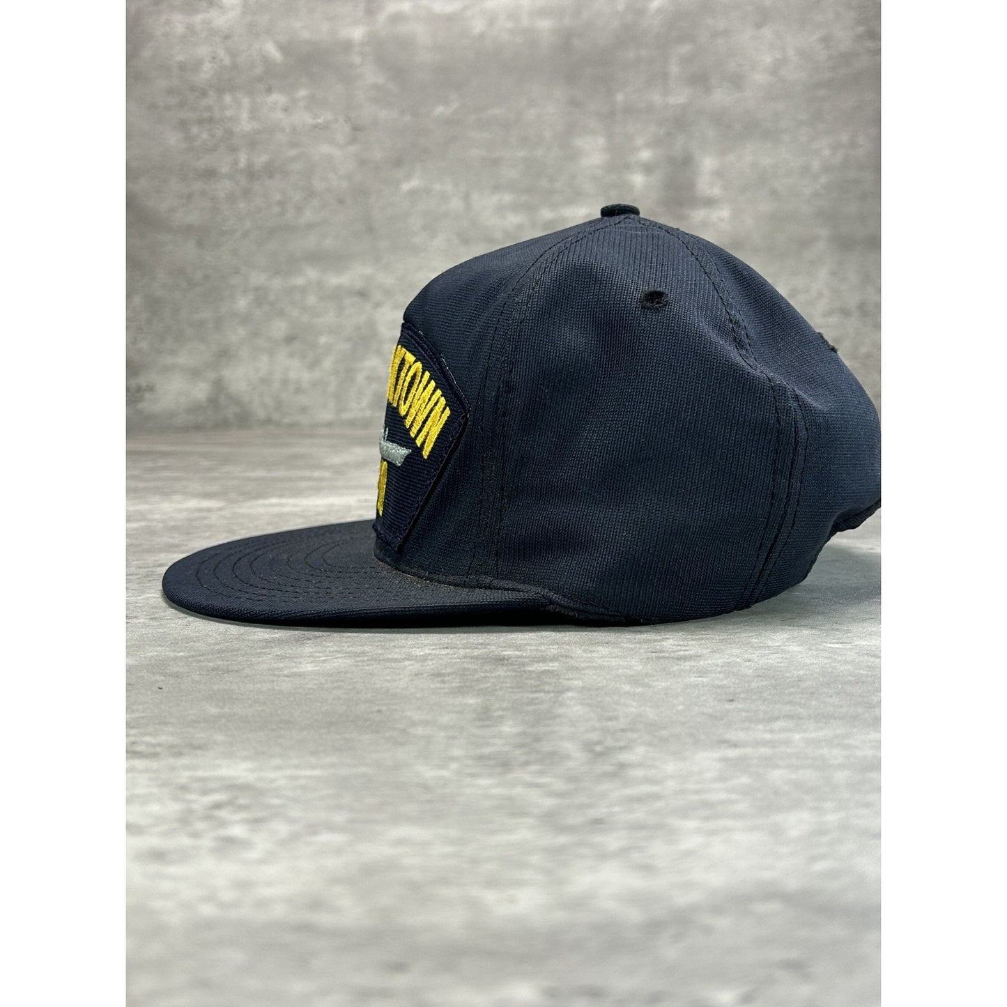 Vintage 90s USS Yorktown US Navy Embroidered Spellout Snapback Hat OSFA Blue