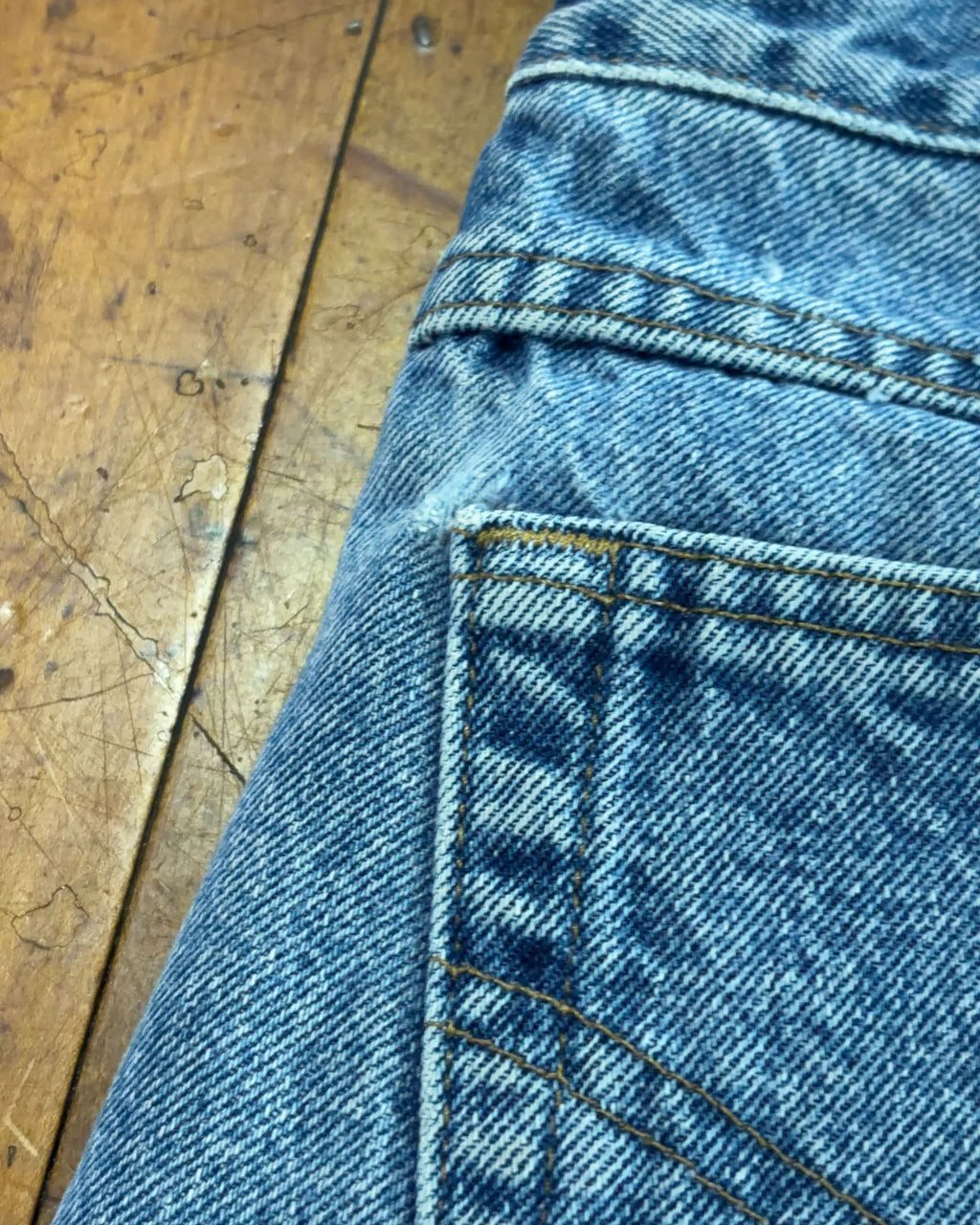 Vintage Carhartt Light Wash Denim Workwear Pants Size 34