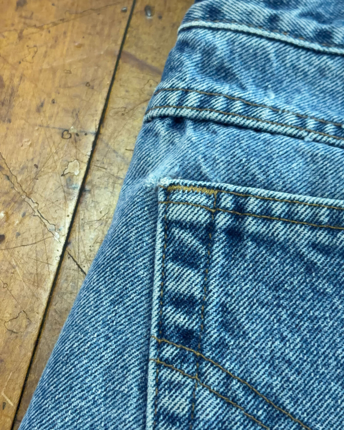 Vintage Carhartt Light Wash Denim Workwear Pants Size 34