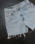 Vintage 90s Levis 550 Light Wash Denim Shorts Size 34