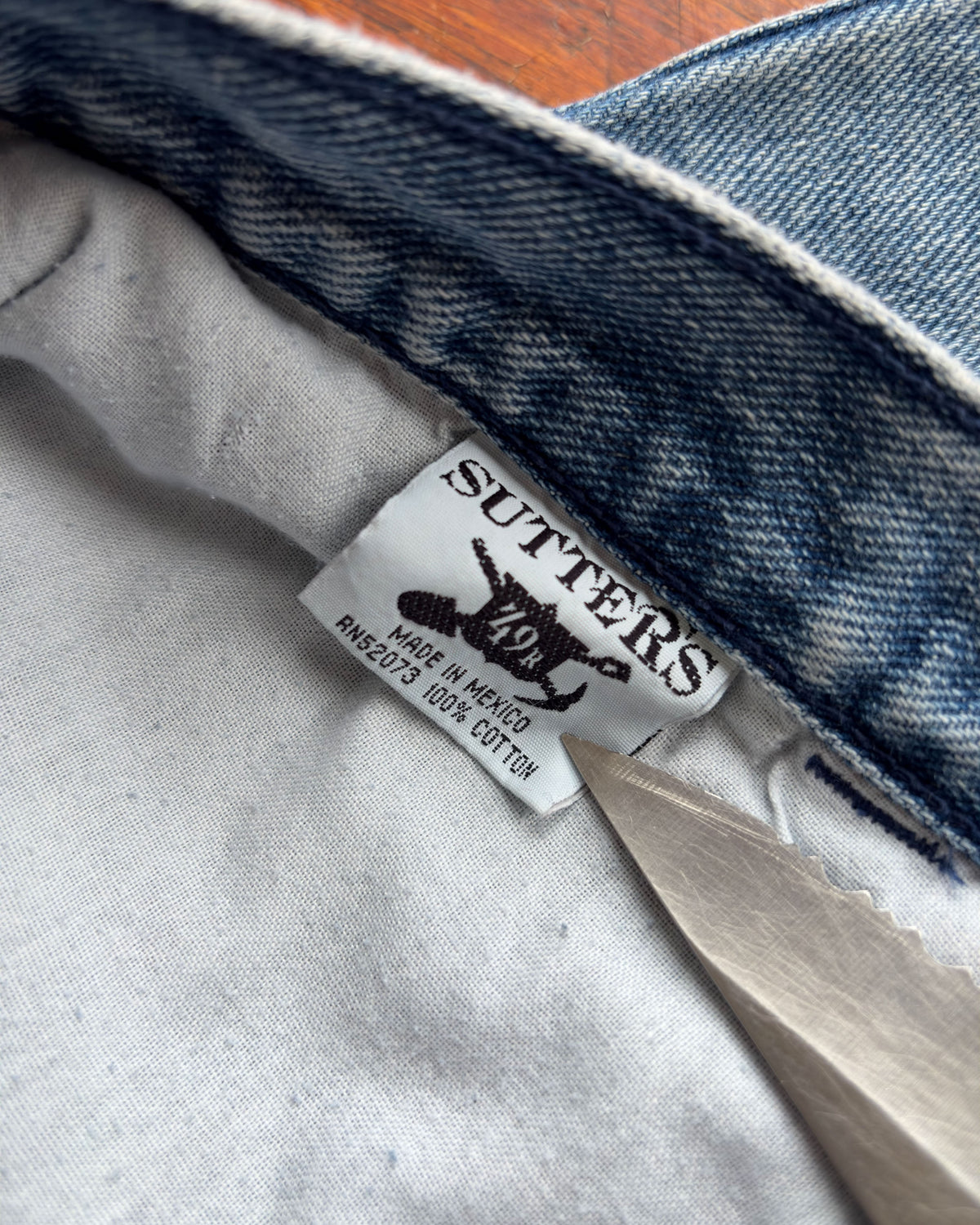 Vintage Y2K Sutters Light Wash Denim Baggy Fit Wide Leg Pants Size 31