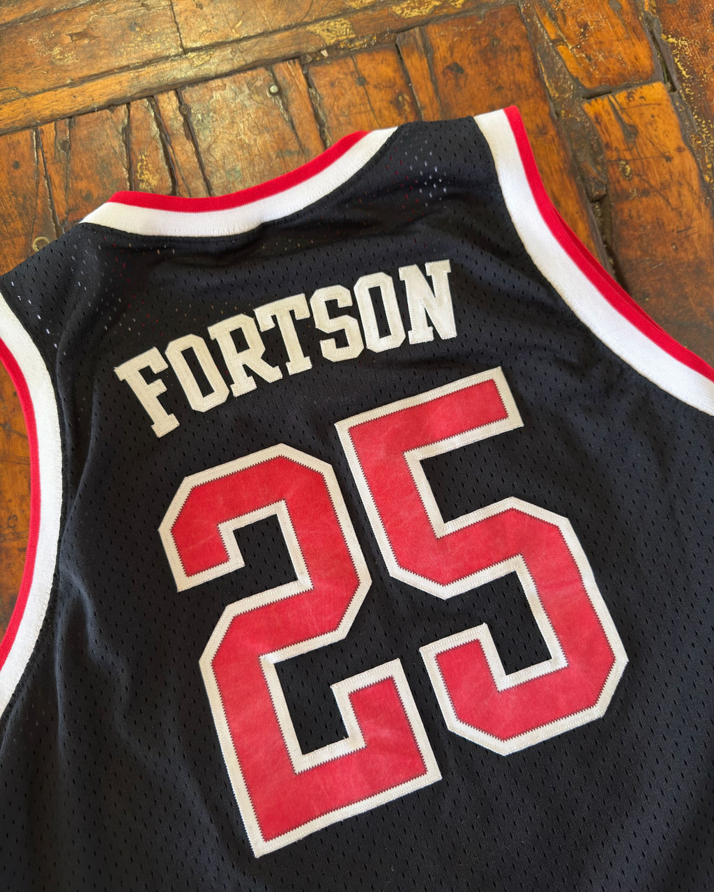 Vintage Danny Fortson #25 Cincinnati Bearcats NCAA Collegiate Basketball Jersey Size 2XL