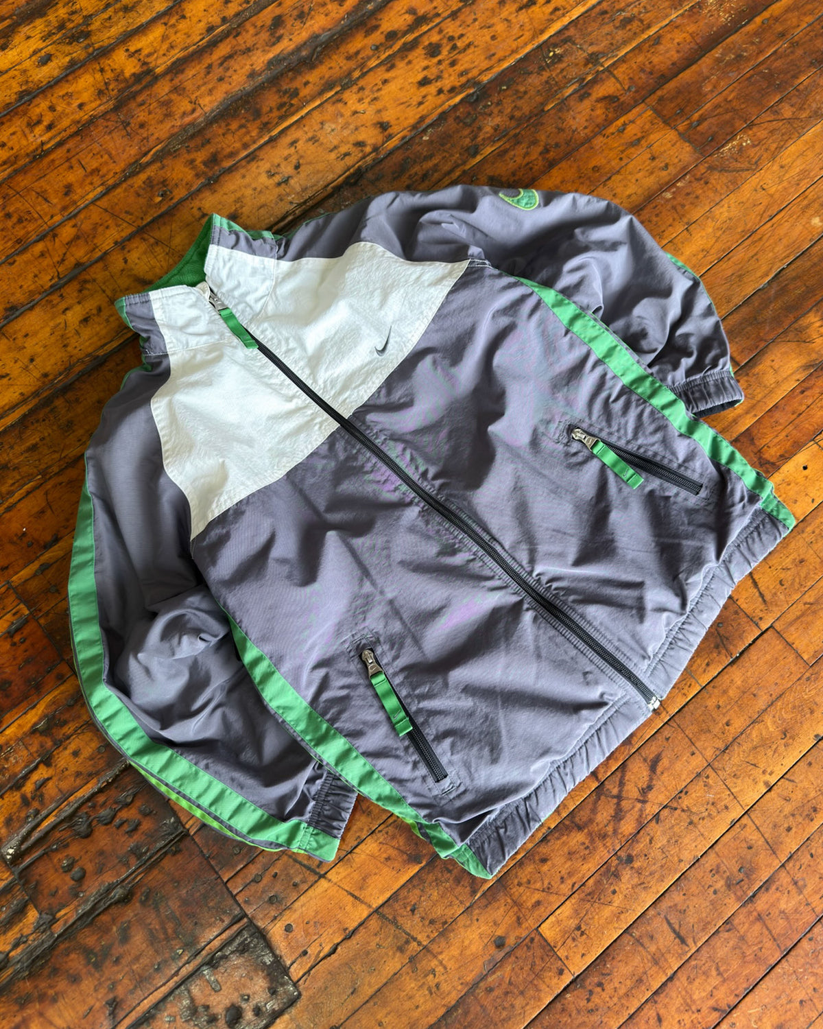 Vintage Youth Y2K Nike Two Tone Embroidered Swoosh Reversible Full Zip Jacket Size M 10-12