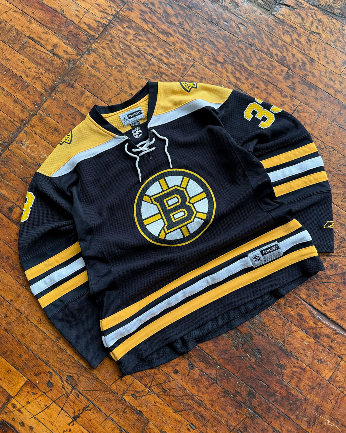 Vintage Youth Zdeno Chara #33 Boston Bruins NHL Reebok Hockey Size Large